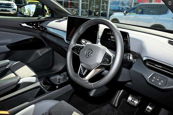 2025 Volkswagen ID.5 Pro E2
