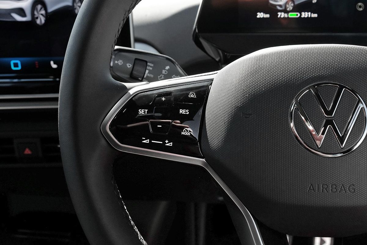 2025 Volkswagen ID.5 Pro E2