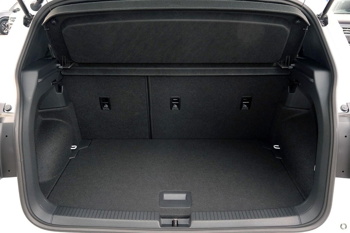 2024 Volkswagen T-Cross 85TSI R-Line D31