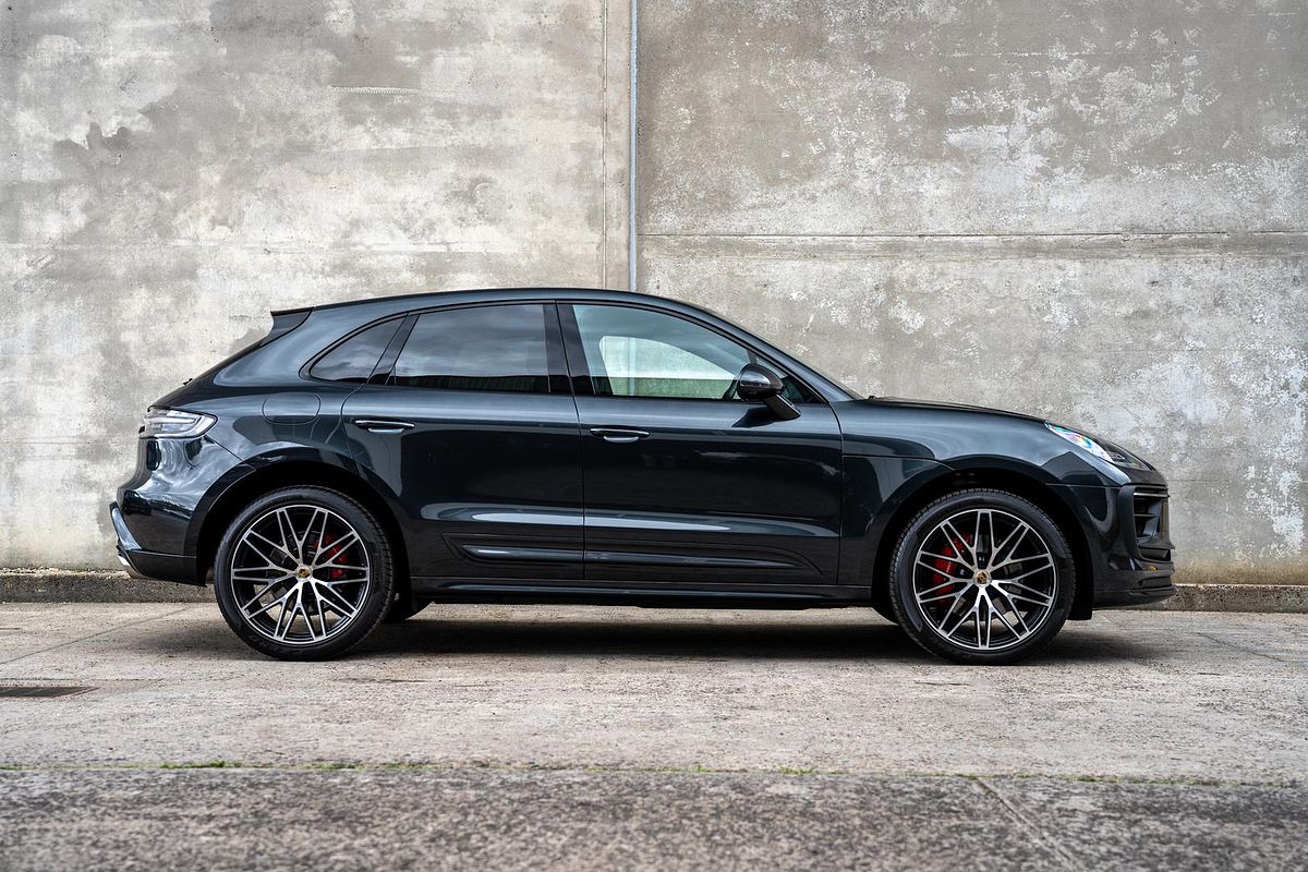 2023 Porsche Macan S 95B