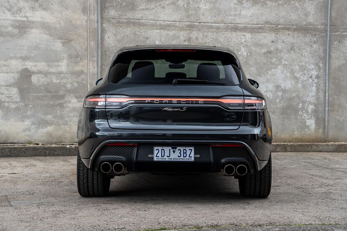 2023 Porsche Macan S 95B