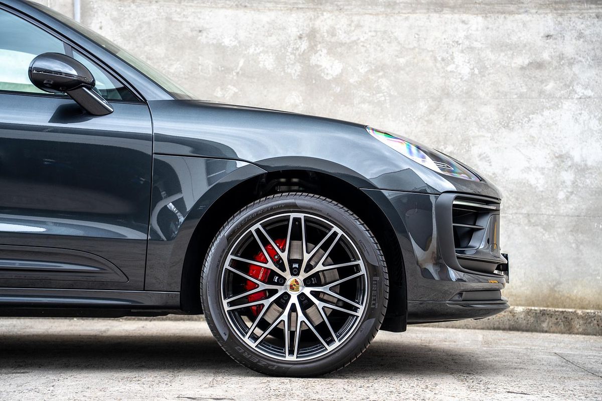 2023 Porsche Macan S 95B