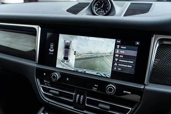 2023 Porsche Macan S 95B