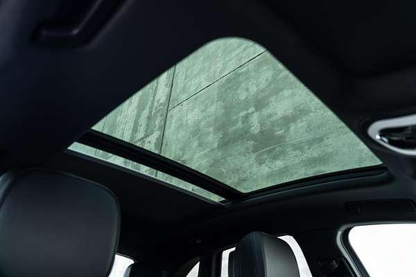 2023 Porsche Macan S 95B