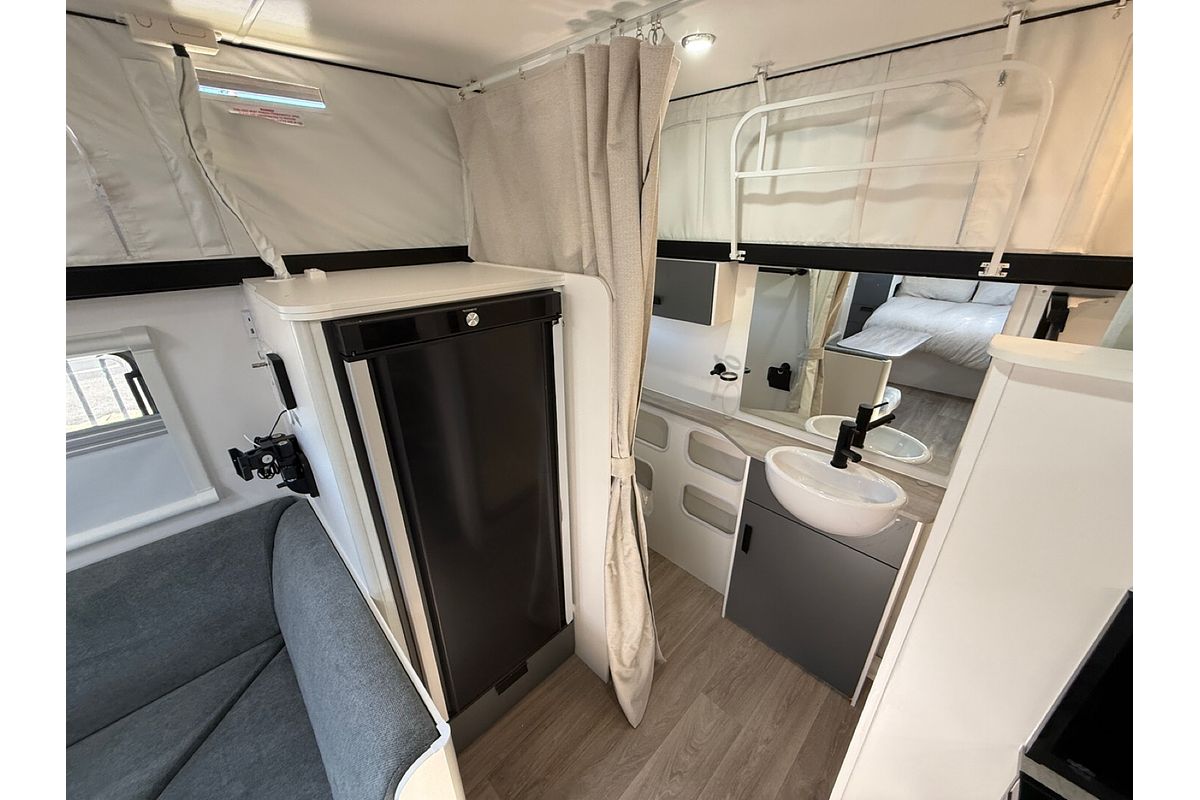 2025 Jayco STARCRAFT POPTOP 16.67-5.BP.SC-MY25