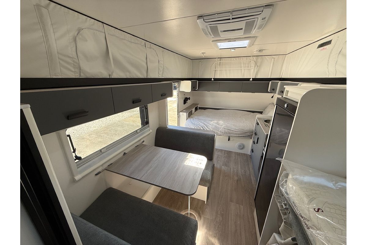 2025 Jayco STARCRAFT POPTOP 17.58-3.BP.SC-MY25