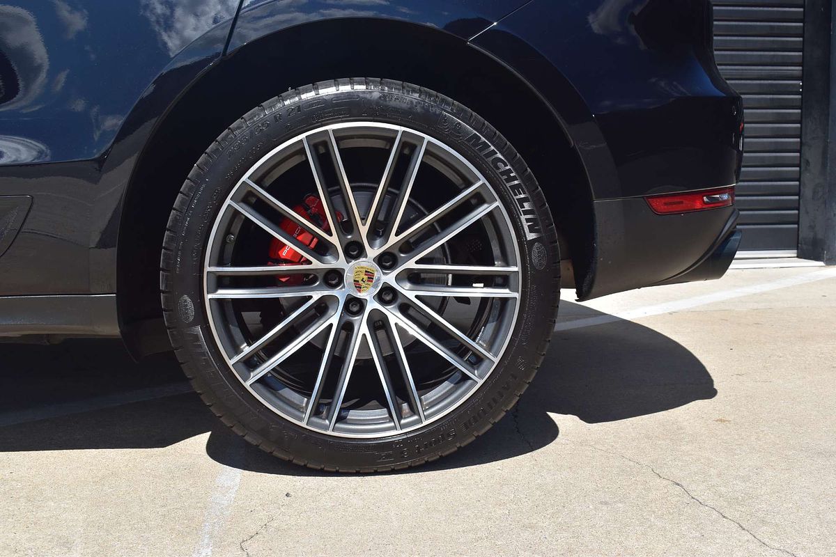 2019 Porsche Macan S 95B