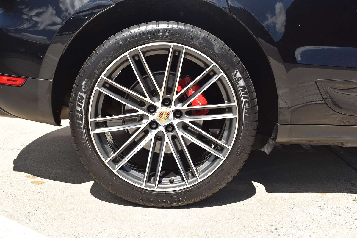 2019 Porsche Macan S 95B