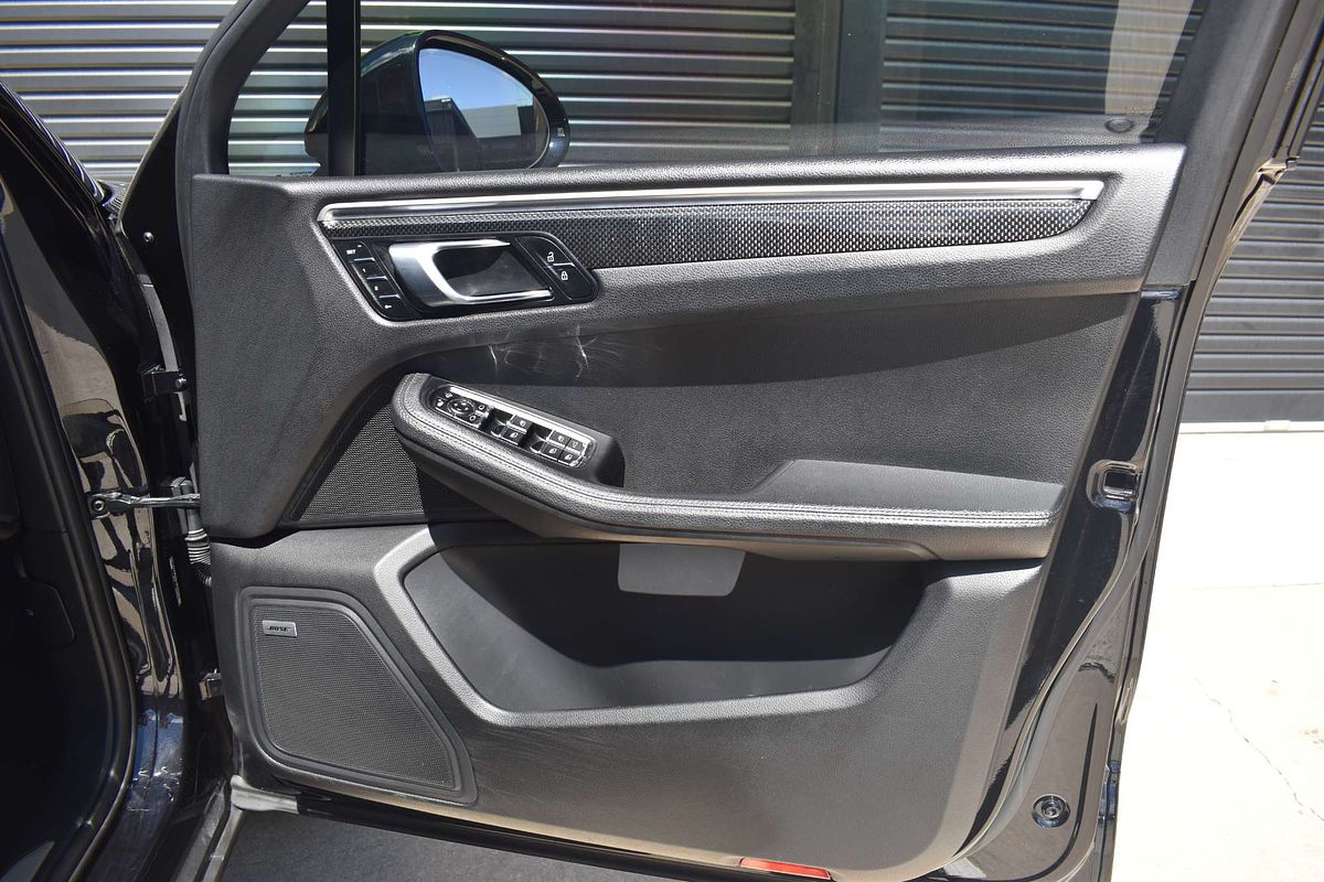 2019 Porsche Macan S 95B