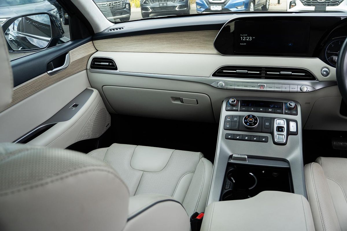 2020 Hyundai Palisade Highlander LX2.V1