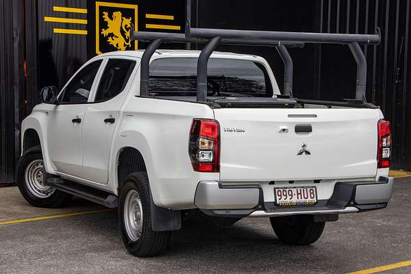 2023 Mitsubishi Triton GLX MR 4X4