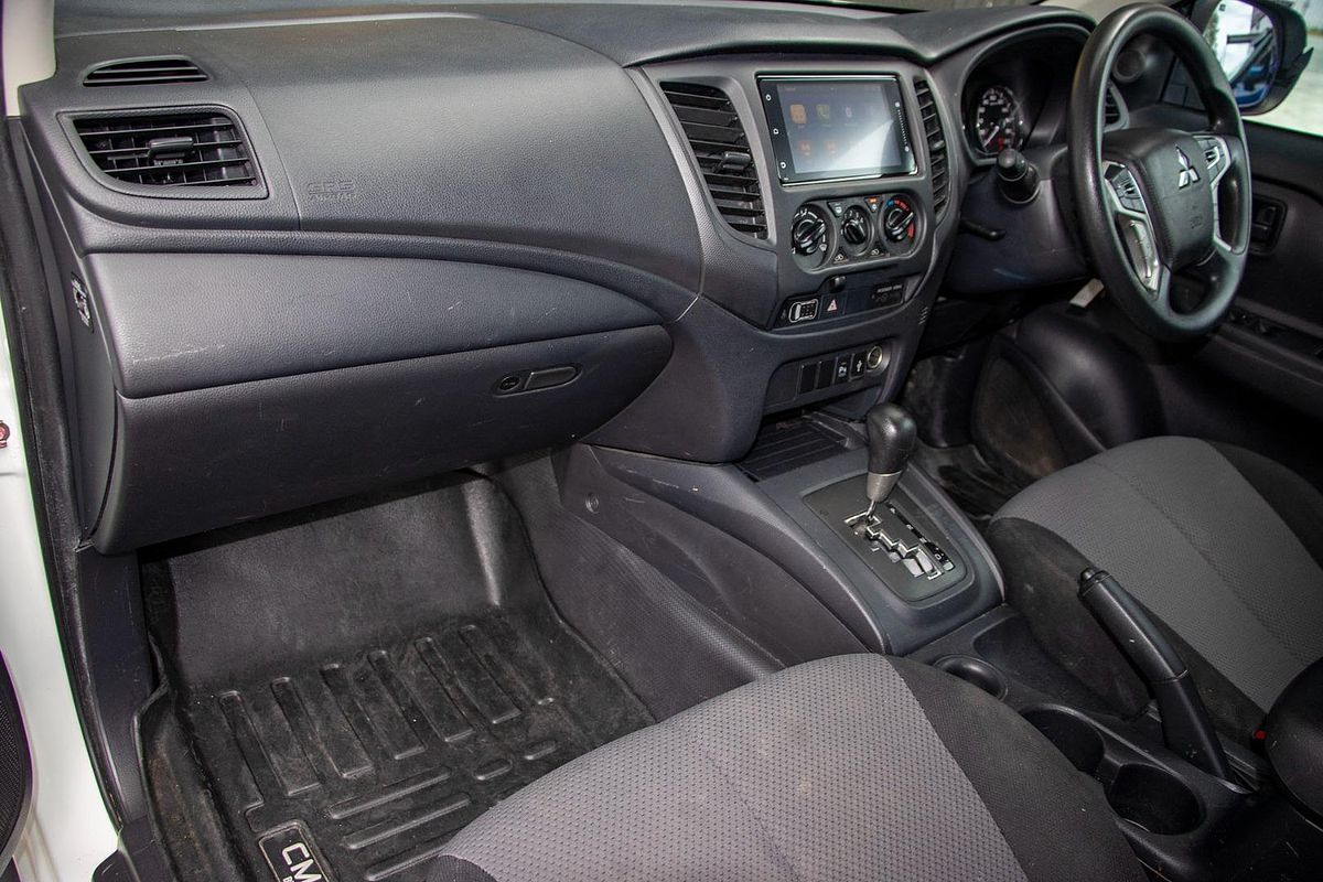 2022 Mitsubishi Triton GLX MR Rear Wheel Drive