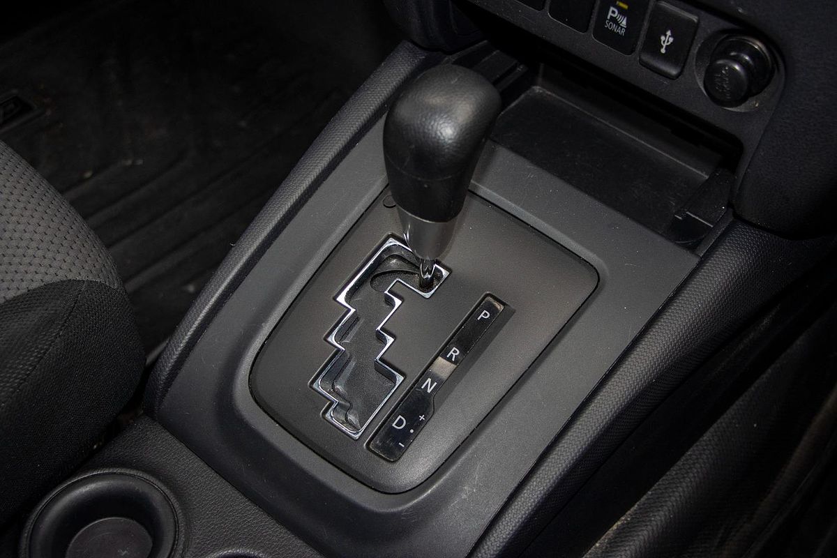 2023 Mitsubishi Triton GLX MR 4X4