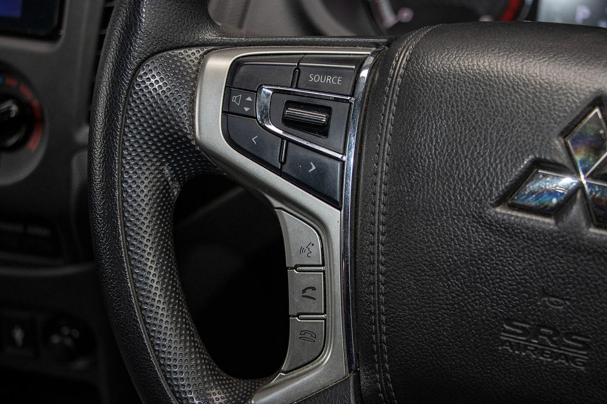 2023 Mitsubishi Triton GLX MR 4X4