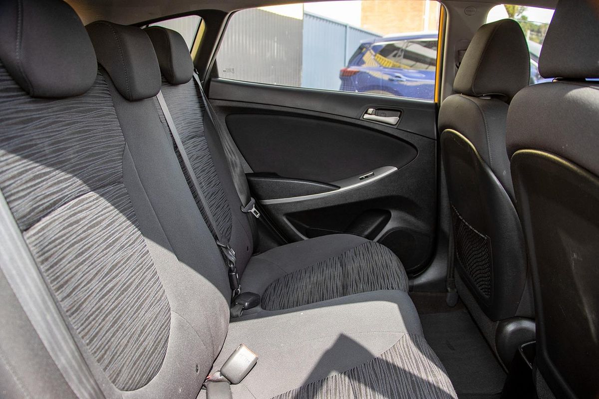 2017 Hyundai Accent Active RB4