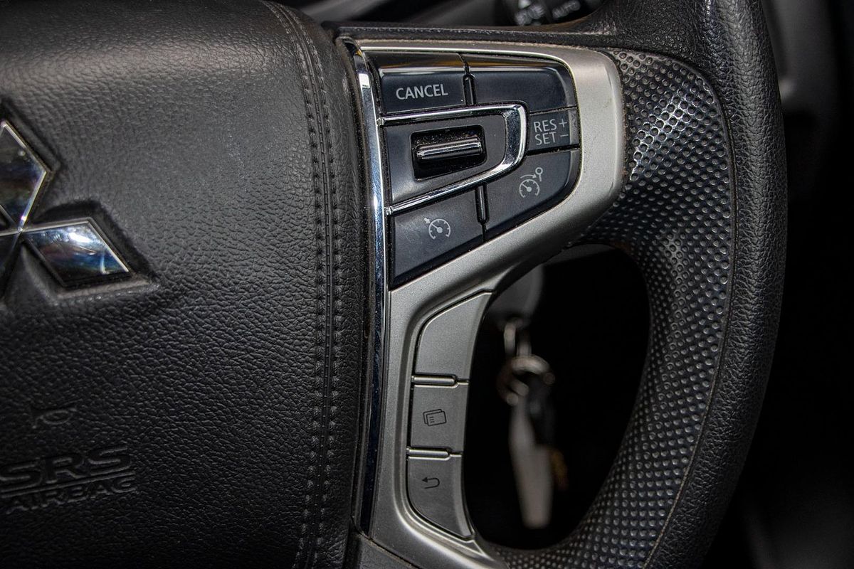 2023 Mitsubishi Triton GLX MR 4X4