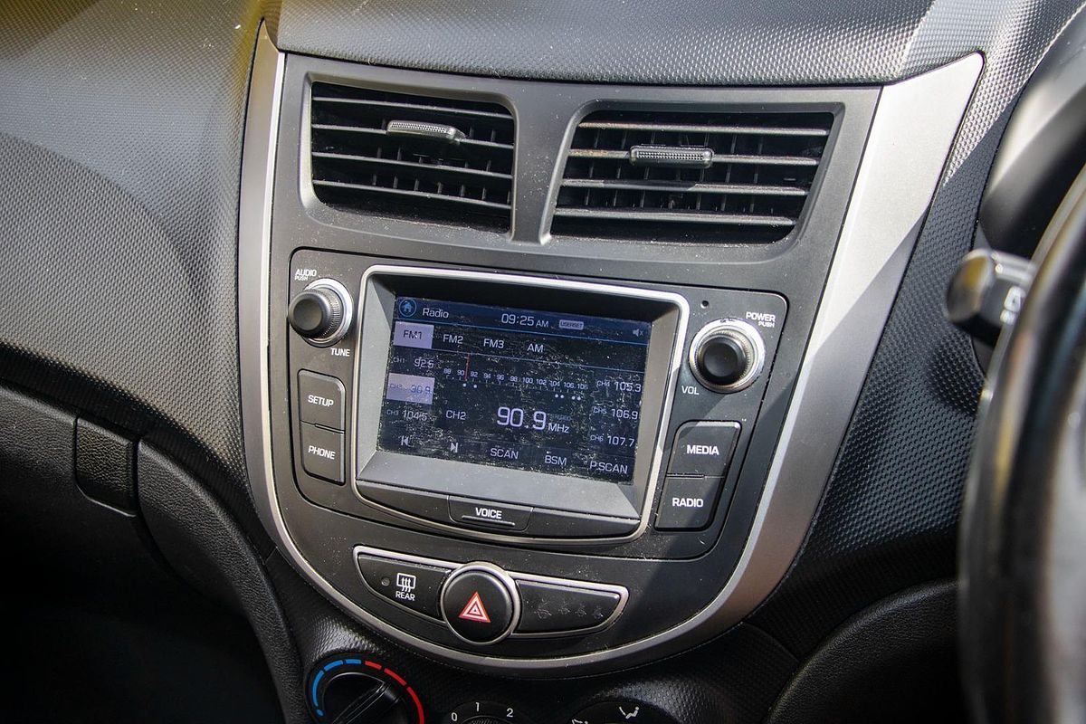 2017 Hyundai Accent Active RB4