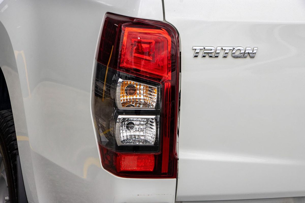 2022 Mitsubishi Triton GLX MR Rear Wheel Drive