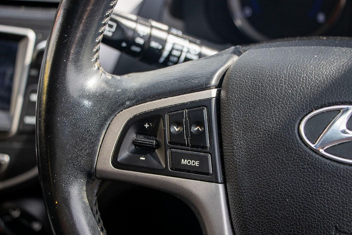 2017 Hyundai Accent Active RB4