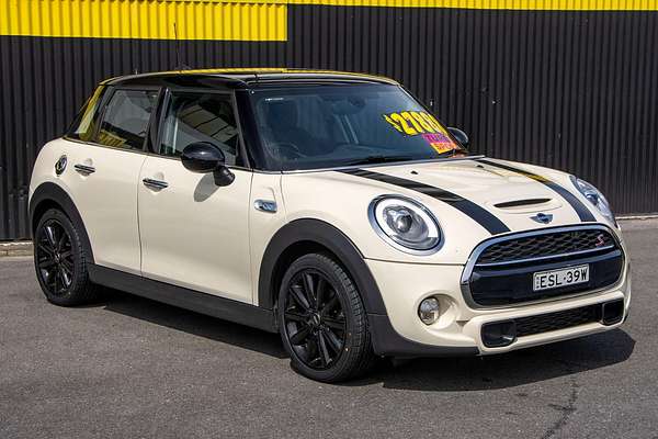 2018 MINI Hatch Cooper S F55 LCI