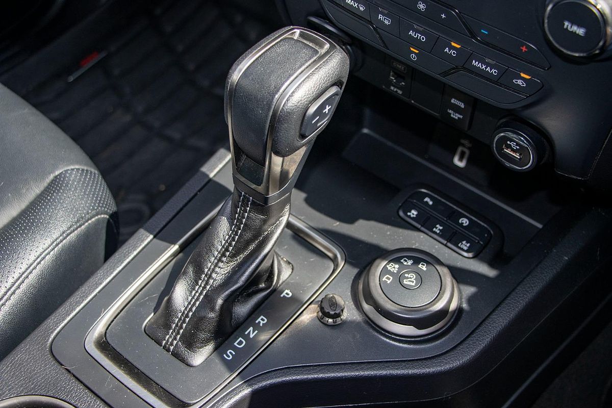 2021 Ford Everest Trend UA II 2.0L