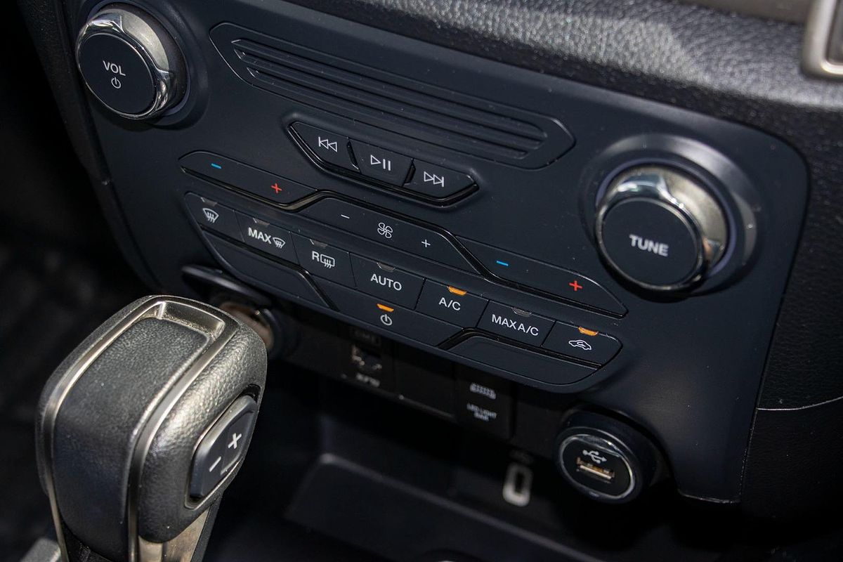 2021 Ford Everest Trend UA II 2.0L