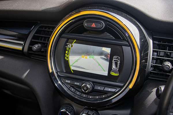 2018 MINI Hatch Cooper S F55 LCI