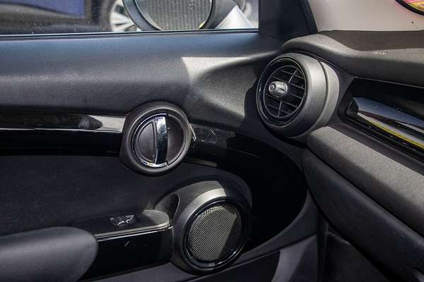 2018 MINI Hatch Cooper S F55 LCI