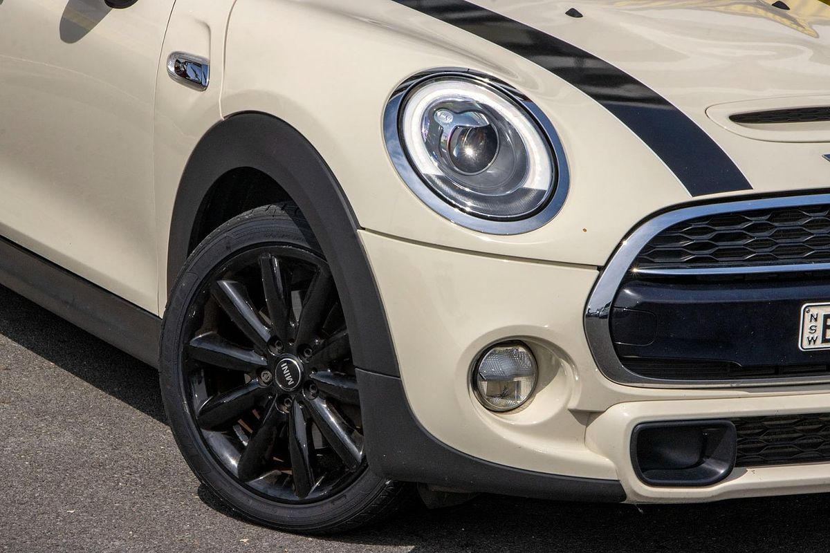 2018 MINI Hatch Cooper S F55 LCI