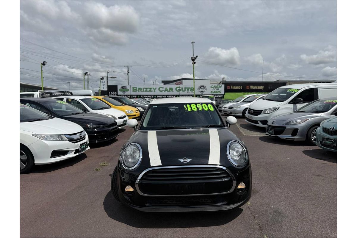 2017 MINI Hatch COOPER F55