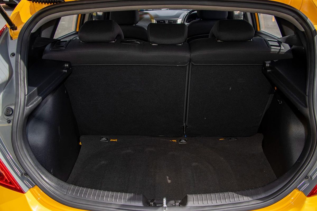 2017 Hyundai Accent Active RB4