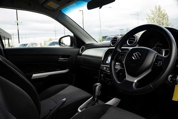 2016 Suzuki Vitara RT-S LY