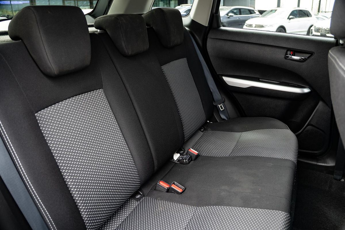 2016 Suzuki Vitara RT-S LY