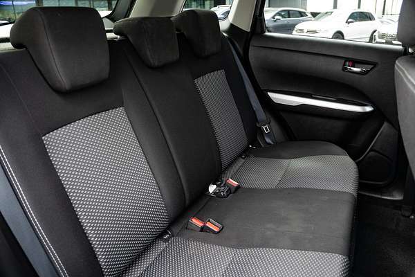 2016 Suzuki Vitara RT-S LY