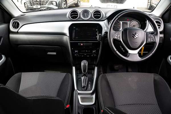 2016 Suzuki Vitara RT-S LY