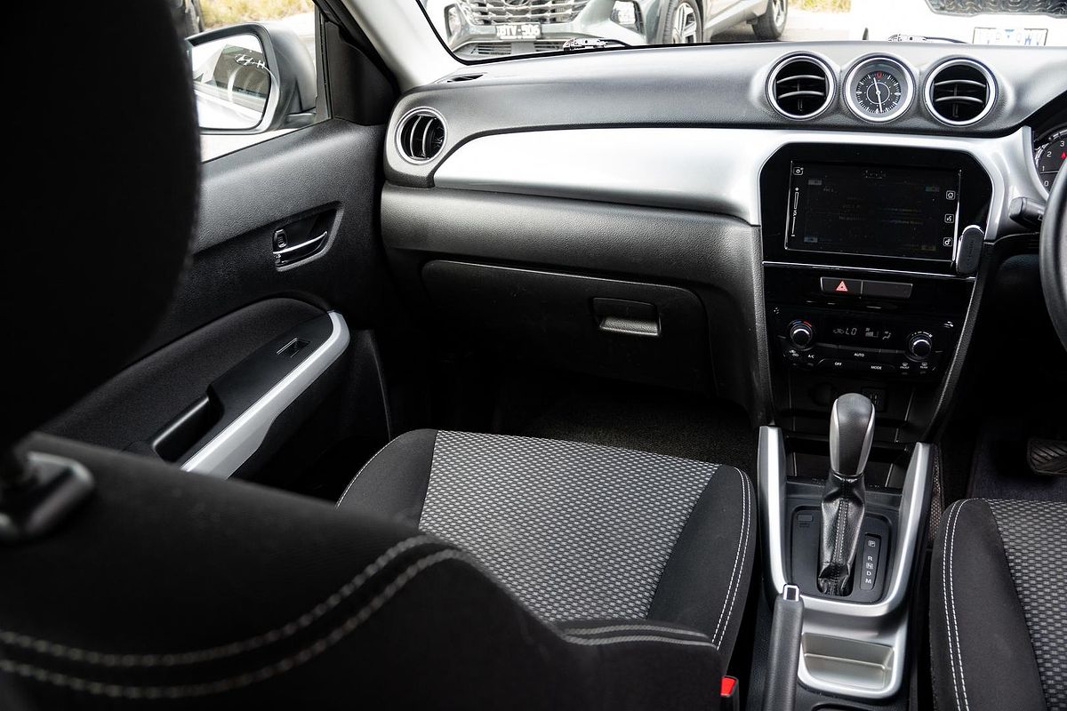 2016 Suzuki Vitara RT-S LY