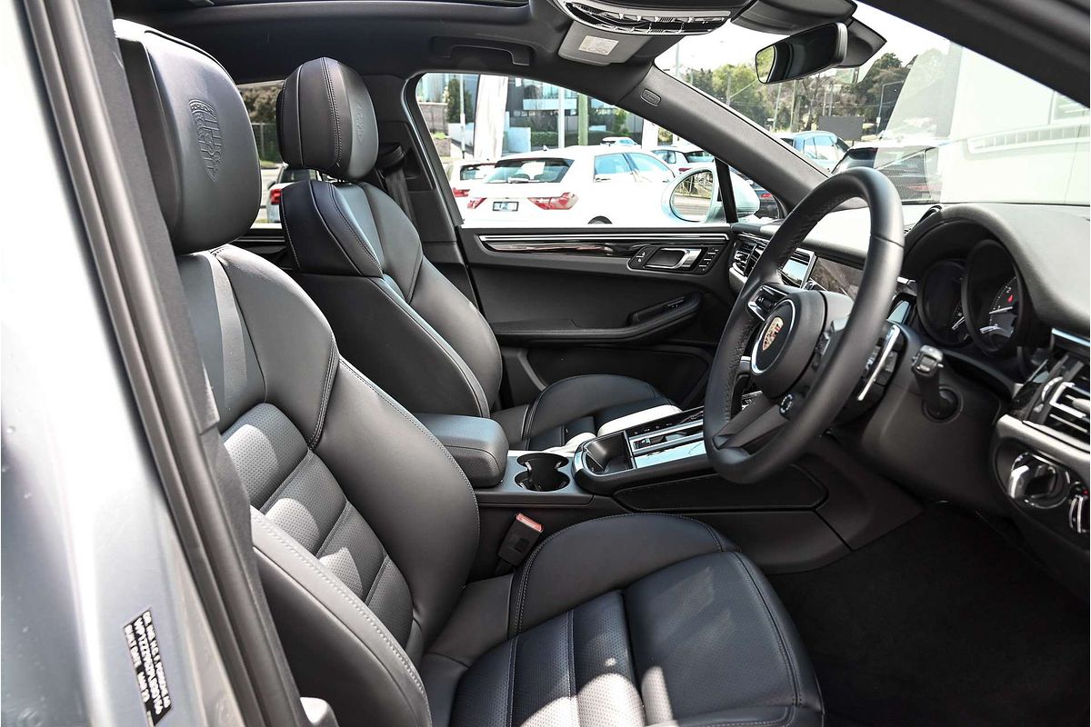 2023 Porsche Macan S 95B