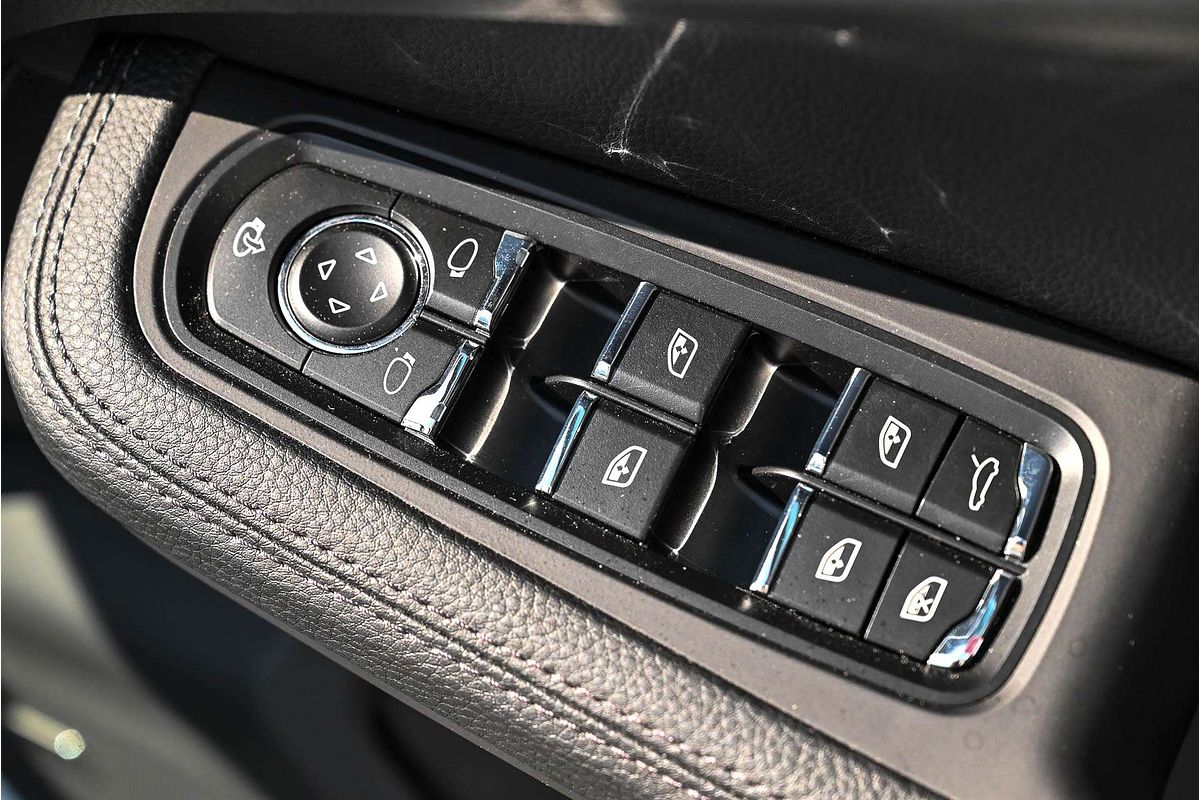 2023 Porsche Macan S 95B