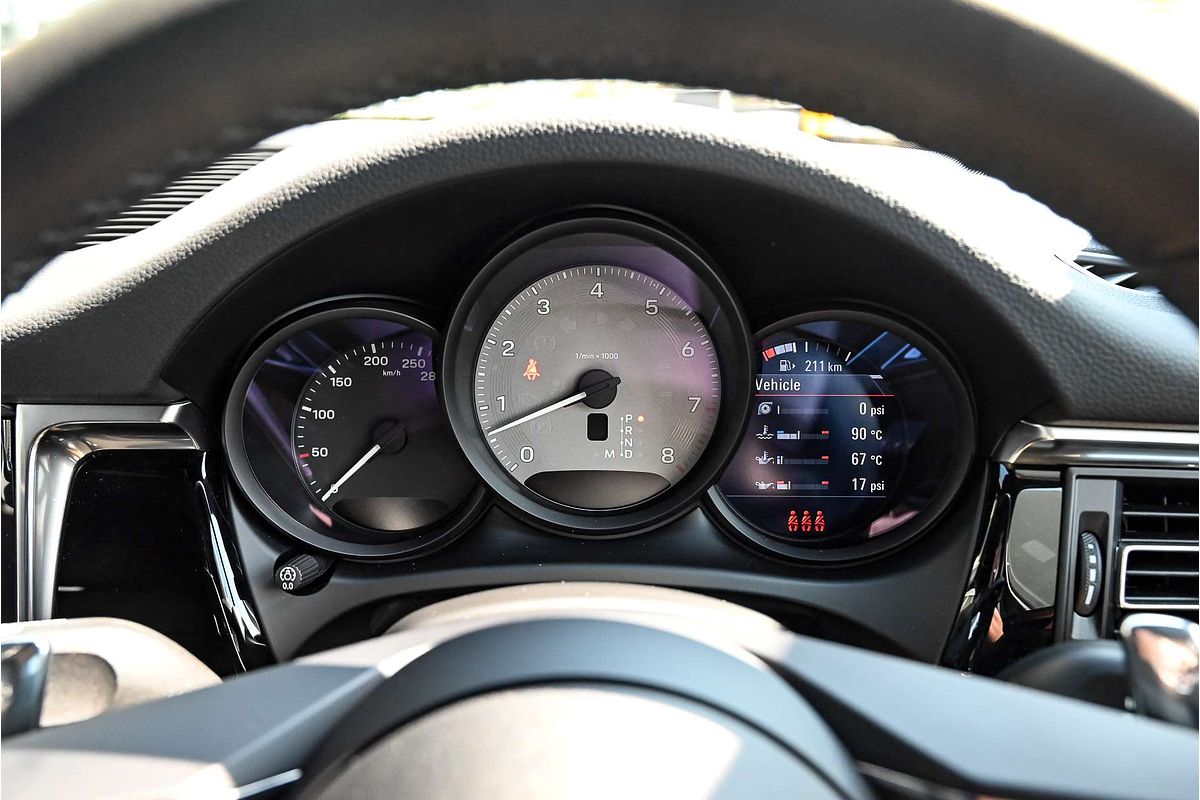 2023 Porsche Macan S 95B