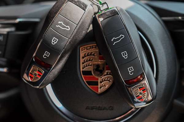 2023 Porsche Macan S 95B