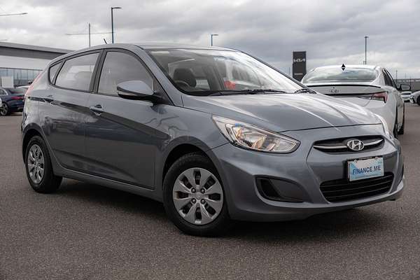 2017 Hyundai Accent Active RB4