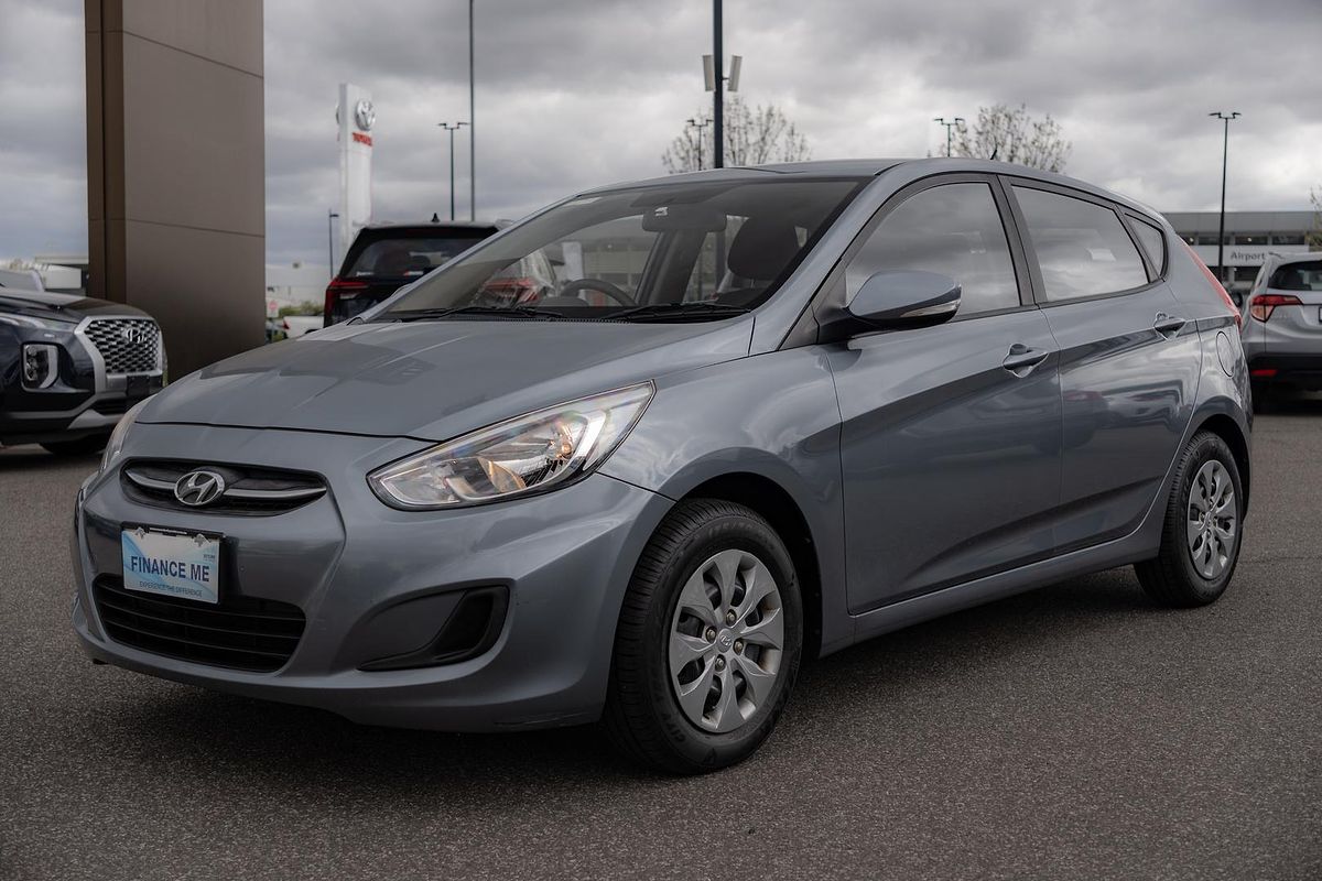 2017 Hyundai Accent Active RB4