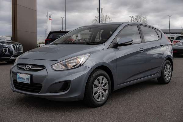 2017 Hyundai Accent Active RB4