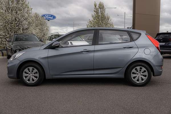 2017 Hyundai Accent Active RB4