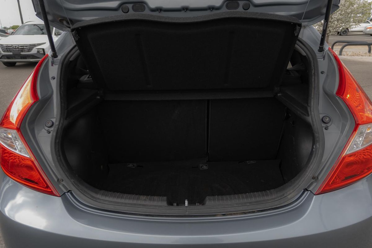 2017 Hyundai Accent Active RB4