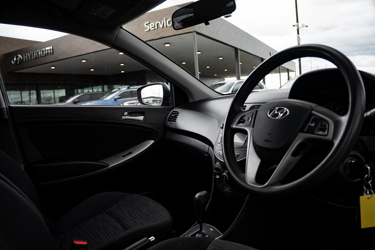 2017 Hyundai Accent Active RB4