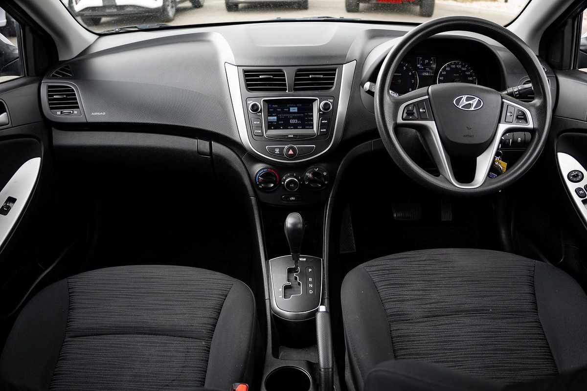 2017 Hyundai Accent Active RB4