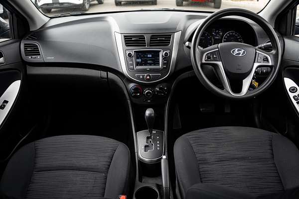 2017 Hyundai Accent Active RB4
