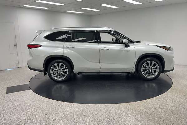 2022 Toyota Kluger Grande AXUH78R