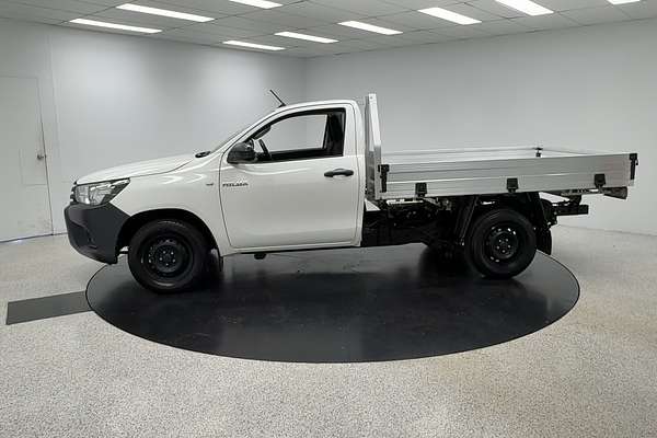 2018 Toyota Hilux Workmate TGN121R Rear Wheel Drive
